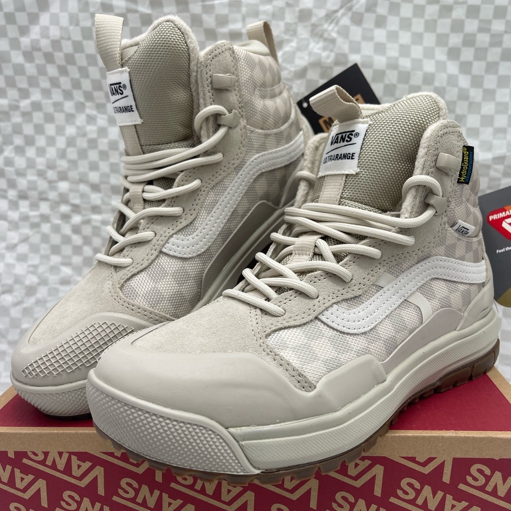 Vans WMNS' UltraRange EXO Hi Gore-Tex
Cream Lace Up Boot
Mte2
Checkerboard Birch - Picture 3 of 16